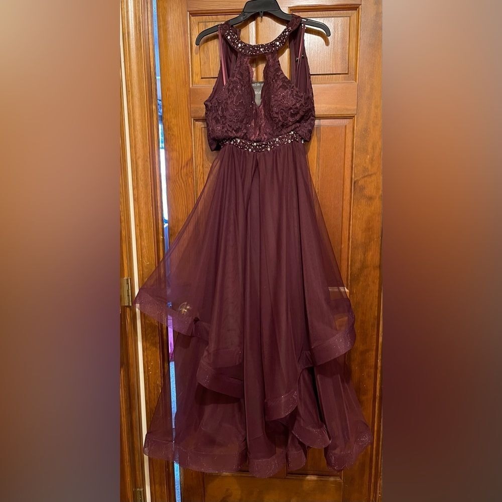 Jodi Kristopher Jrs Size 1 Burgundy Lace Bodice‎ Beaded High Low Formal Dress